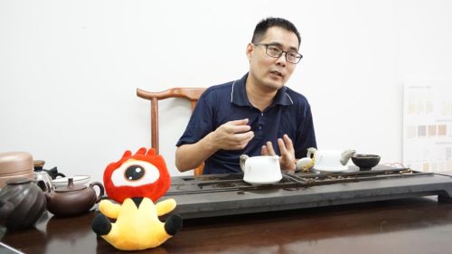  通利大理石瓷砖董事总经理张念超先生接受新浪家居采访