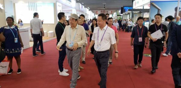 官宣 | 碧桂园董事局主席杨国强一行到访惠达广交会展馆