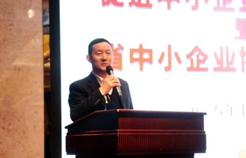  千川木门董事长骆正任致辞