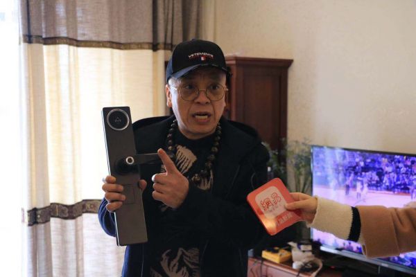 2019换锁大计 | 拥有一款手机智能锁，对于出差男来说实在太便利了