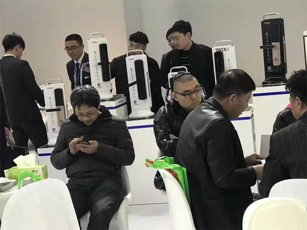 燕郊新浪家居