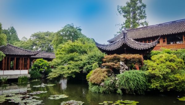 假如按揭买房子,选等额本息还是等额本金呢?利息差别竟然十多万