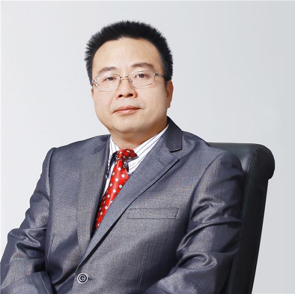 董事长 梁辉.jpg