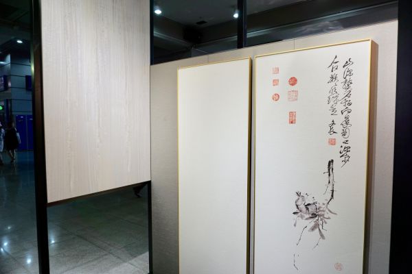 素一何丰羽：以匠心精神，为极简的生活空间提供极致的装配式墙面系统