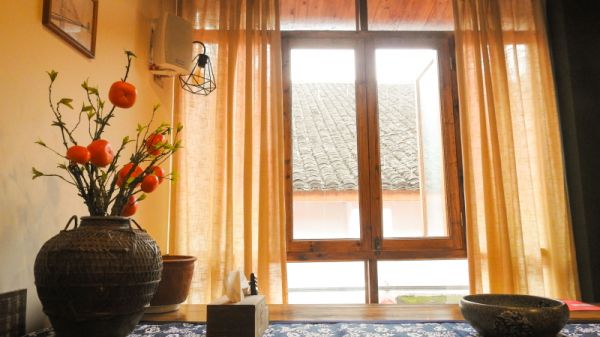 婆婆不让我买白色家具,我不听结果一年以后全变黄!悔死了!