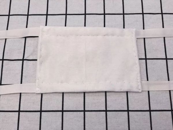 疫情期间买不到口罩? 教你在家自制简易口罩