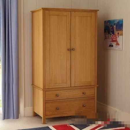 简洁美式木质衣柜
