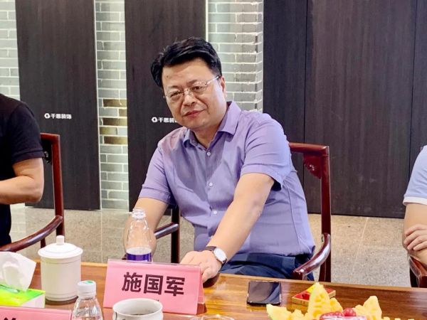 伟星新材施总