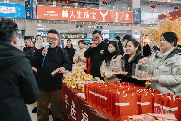 冬日雪暖阳 和平送福——嘉柏设计杨百万 李雪助力沈阳文旅行动