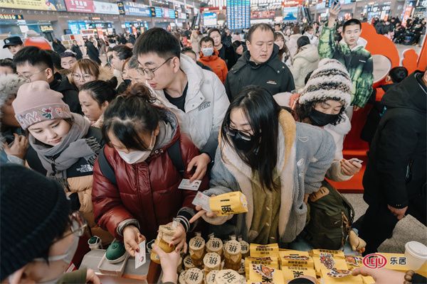 冬日雪暖阳 和平送福——嘉柏设计杨百万 李雪助力沈阳文旅行动