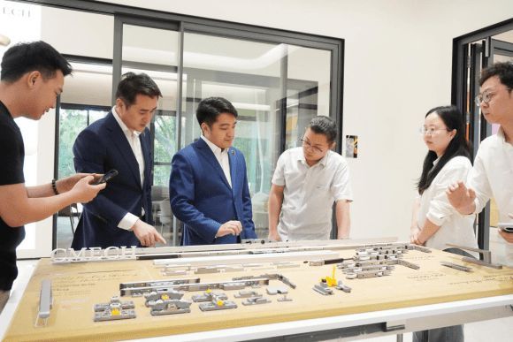 强强联手·共铸未来|广东科腾幕墙莅临参观CMECH希美克总部